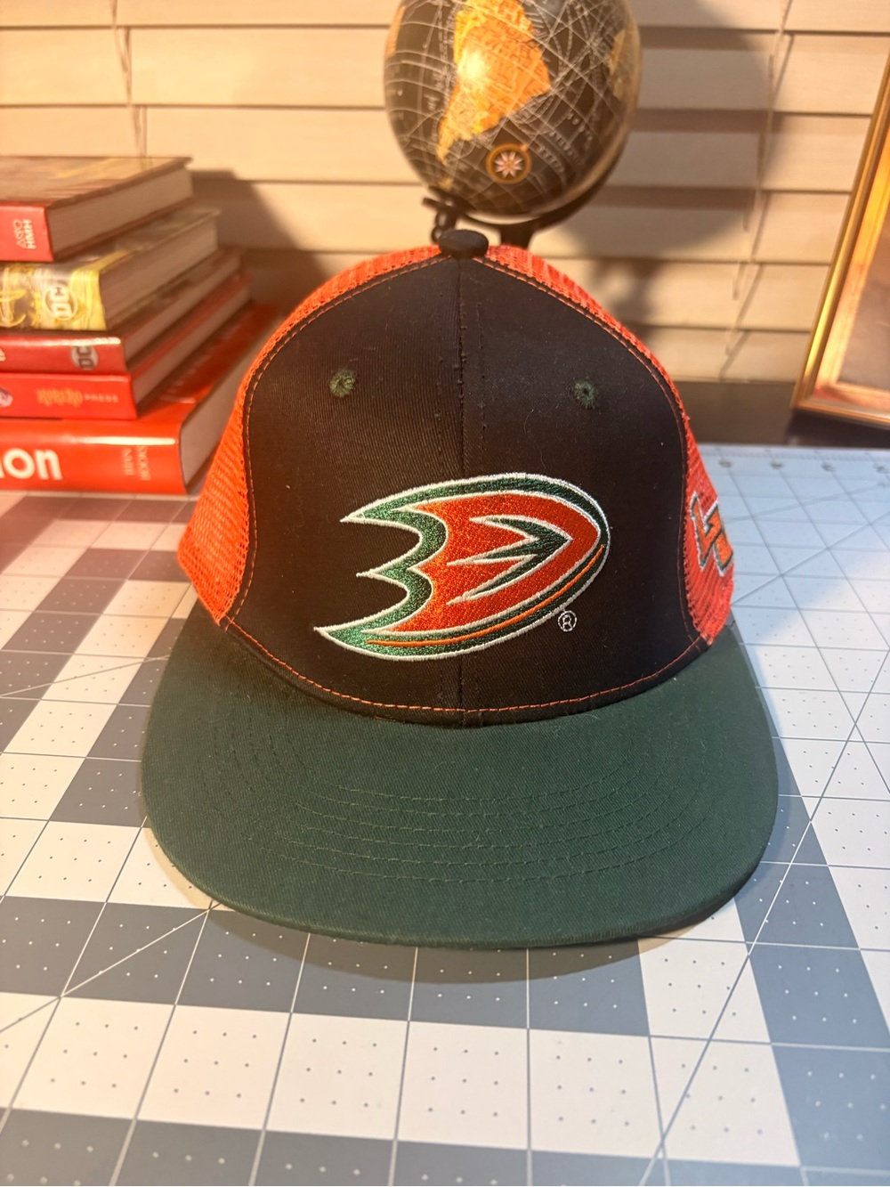 Black & Orange Anaheim, ducks  and other teams Mesh Snapback Hat